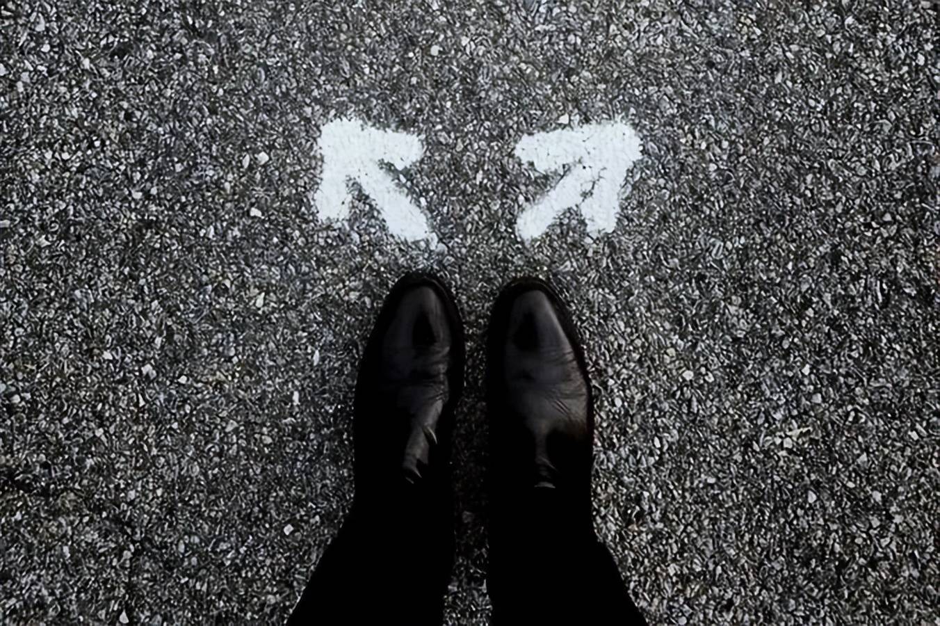 激励年年做，为什么总有人对升职加薪不买账 (图4)