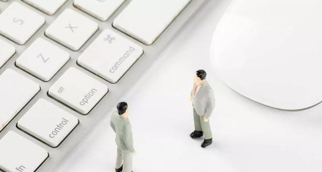 混迹职场，最忌讳炫耀的4件事，炫耀的越多失去的就越多！(图2)