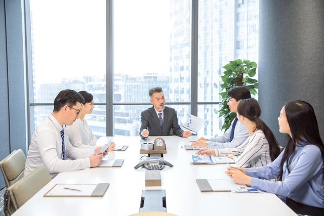 职场中，这4种人尽量不要辞职，否则很有可能后悔(图2)