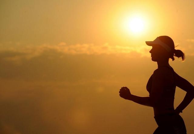 人到中年,越是没钱,就越要形成这4种习惯,财富才会找上你(图5) 人到中年,越是没钱,就越要形成这4种习惯,财富才会找上你(图5)