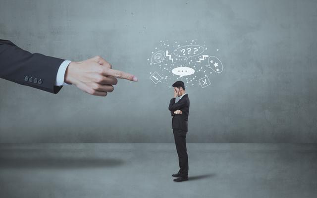 职场上,越是无能的人,在这4方面表现得越好,不值得深交(图4) 职场上,越是无能的人,在这4方面表现得越好,不值得深交(图4)