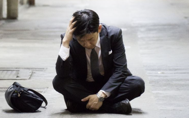 35岁以下买房是刚需，从职场到生活，中年人到底得罪谁了？(图7)