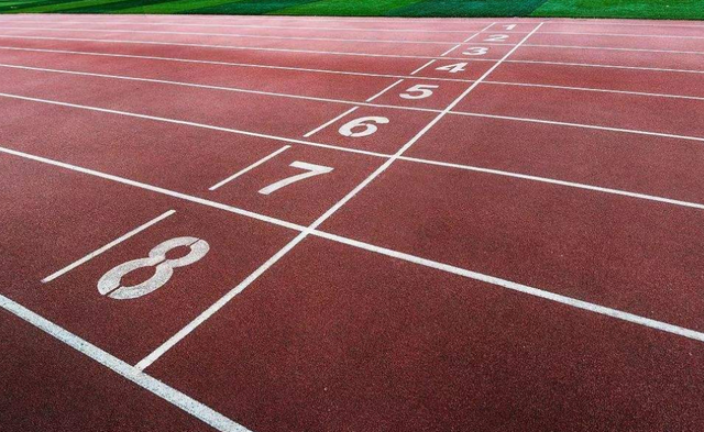 身处职场不懂这2点，还在“起跑线”上就已经输了！现实很残酷！(图6)