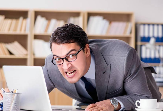 职场潜规则:和老板相处,有些事情不能轻易“露”出来!(图6) 职场潜规则:和老板相处,有些事情不能轻易“露”出来!(图6)