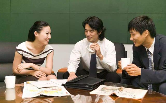 为何越听话的员工，越不受领导重视？原因无非这3点，很现实(图1)