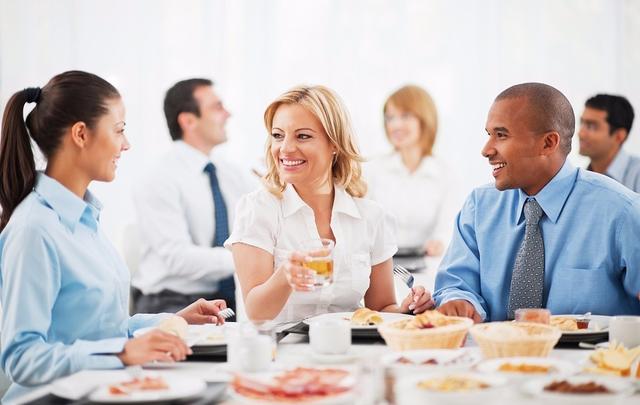 董明珠坦言：和下属吃一顿饭，你就能看出他值不值得被重用(图7)