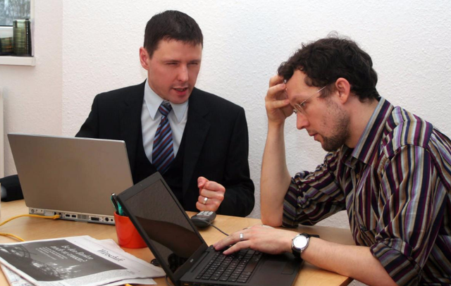 领导真正想重用你，并不会看你的业绩，而是看这2点是否让他顺眼(图2)